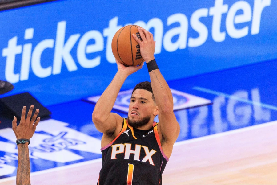 Shifting Sands: The Phoenix Suns’ Fight to Stay in the Championship Chase